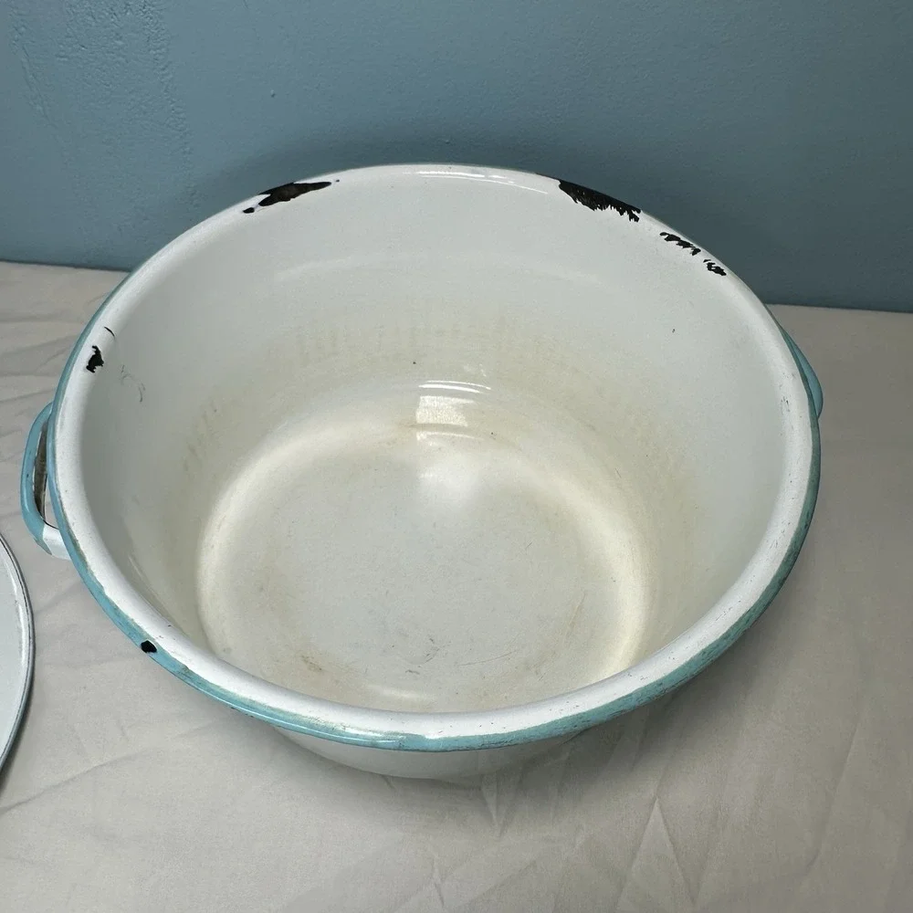 White Enamel Stock Pot 9